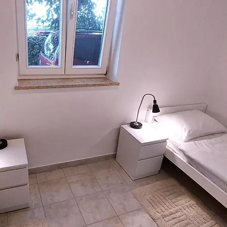 More 2, With Garden, Close To The Beach Apartment *